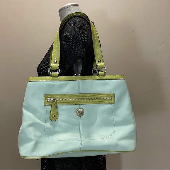 Coach Laura Leather Tote 👜 - Picture 4 of 12